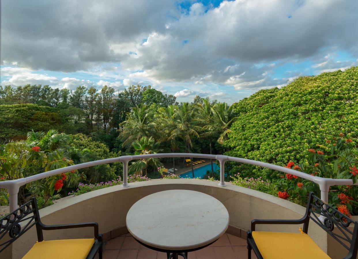 The Oberoi Bengaluru Hotel Екстериор снимка