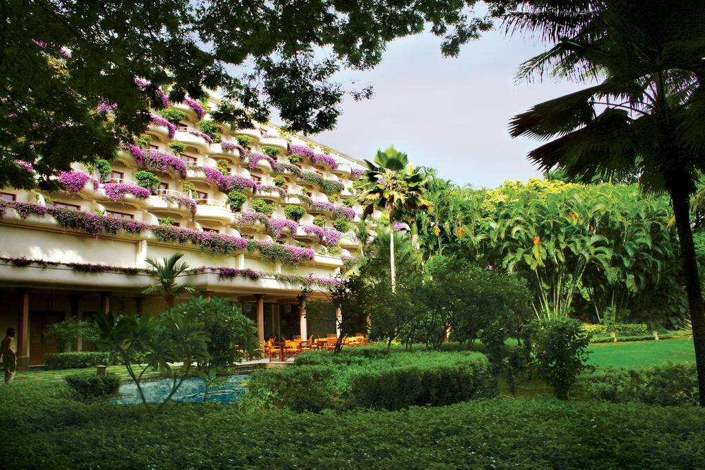 The Oberoi Bengaluru Hotel Екстериор снимка The Imperial Hotel